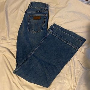 Wrangler boot cut. 27x30
